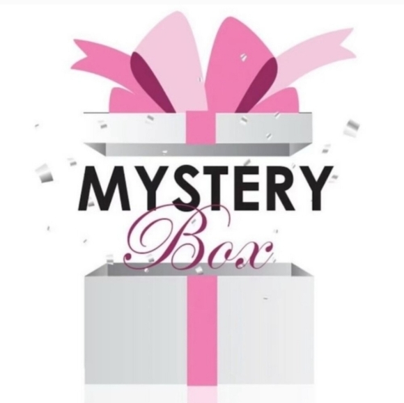 Source Unknown Other - Mistery Box Size Large